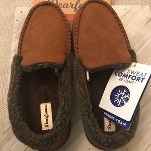 NWT Dearfoam slippers